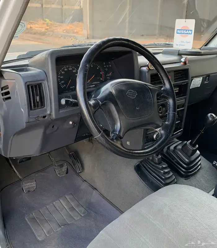 للبيع نيسان باترول ربع 1997 17