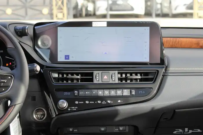 لكزس - ES300 HH هايبرد - 2025 - فل كامل - خليجي 8