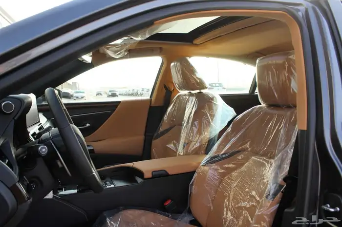 لكزس - ES300 HH هايبرد - 2025 - فل كامل - خليجي 14