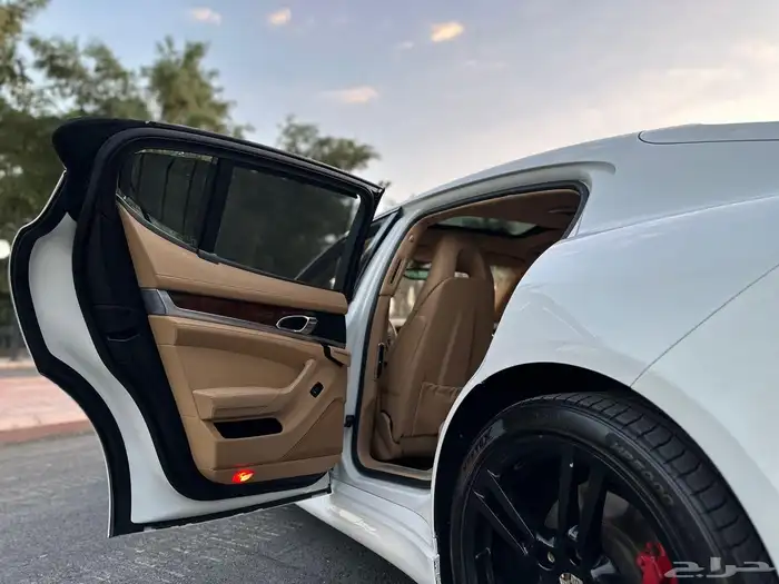 بورش بانميرا 4S PDK 2013 ( منوة المستخدم ) 20