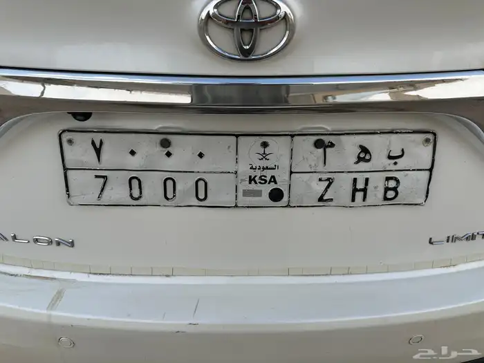 تويوتا افالون 2013 4