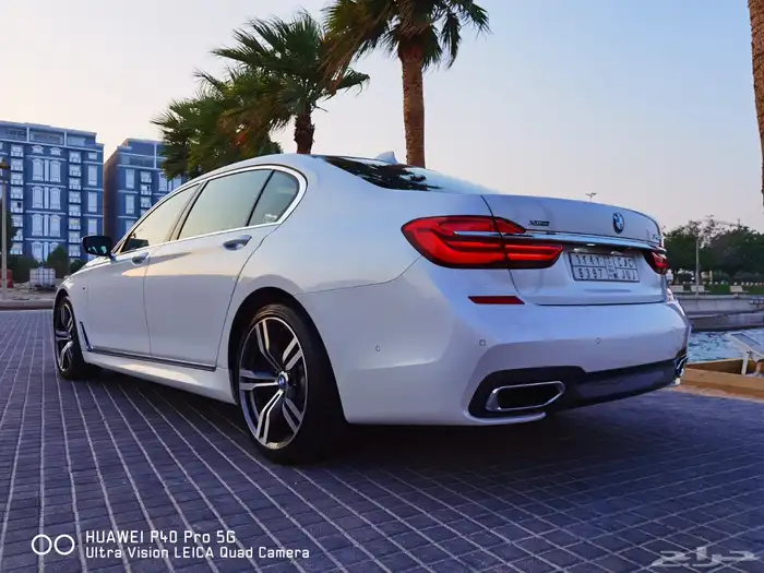 BMW 740 موديل 2018 9