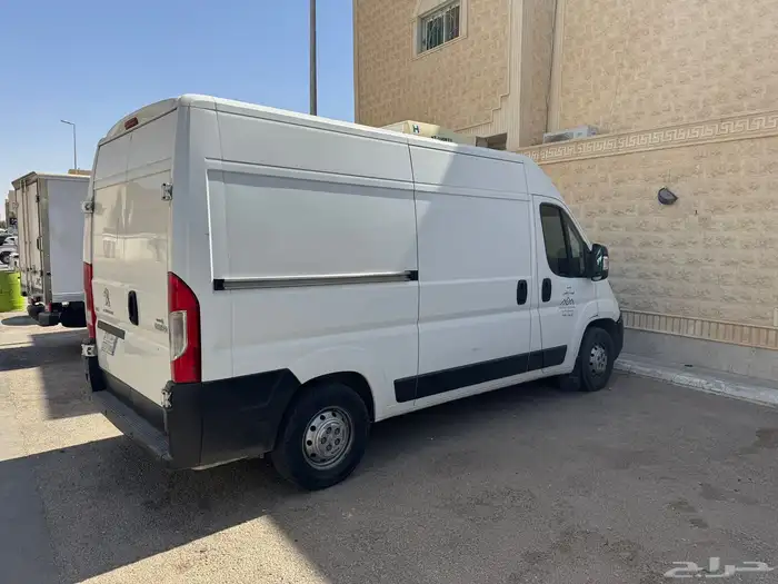 بيجو بوكسر 6