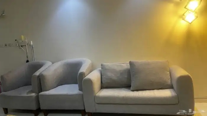 كنب وطاوله وفرشه 6