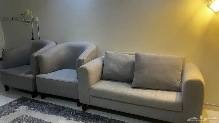 كنب وطاوله وفرشه 2