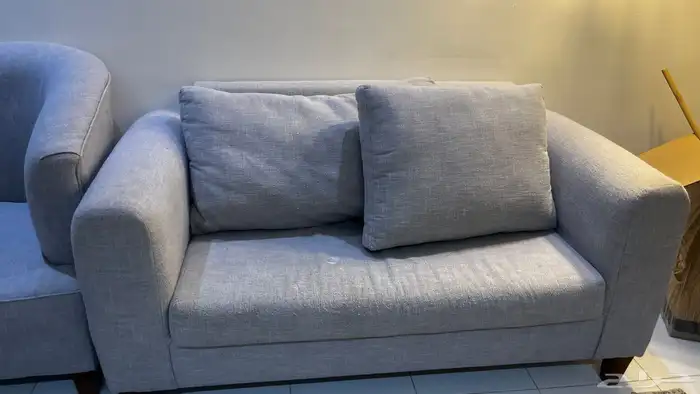 كنب وطاوله وفرشه 4