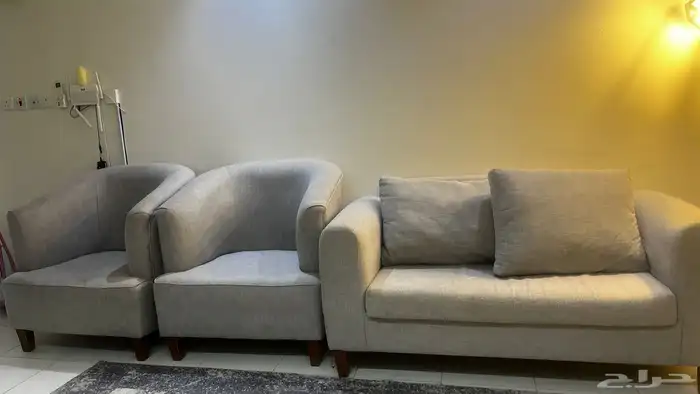 كنب وطاوله وفرشه 5