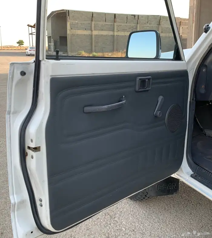 للبيع نيسان باترول ربع 1997 19