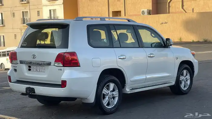 لاندكروزر 2013 GX-R3 فل الفل وكاالة 4