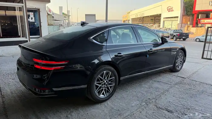 للبيع جنسس 2026 G80 اصفار 8