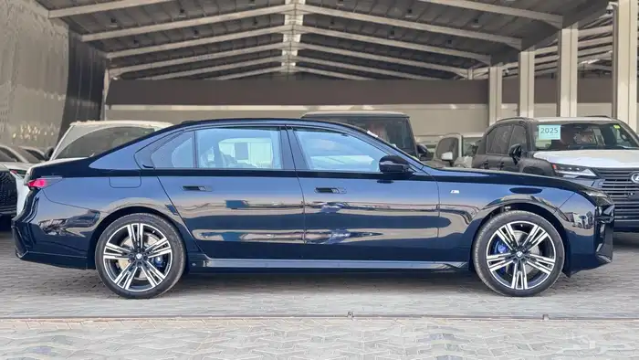 BMW735 I خليجي موديل 2026 2
