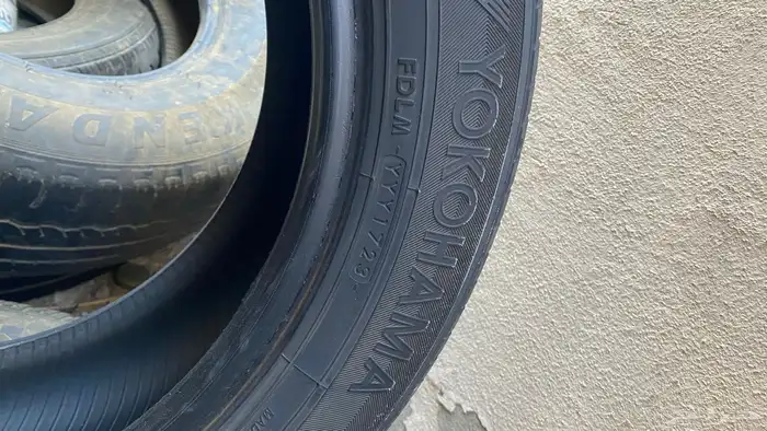 كفر يوكهاما مقاس 215   55   17 للبيع 2