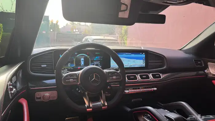 مرسيدس GLE53 32