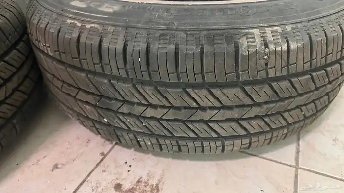كفرات خط مع جنوط مرسيدس 6