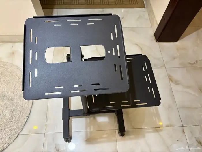 طاولة بروجكتور   لاب توب 2