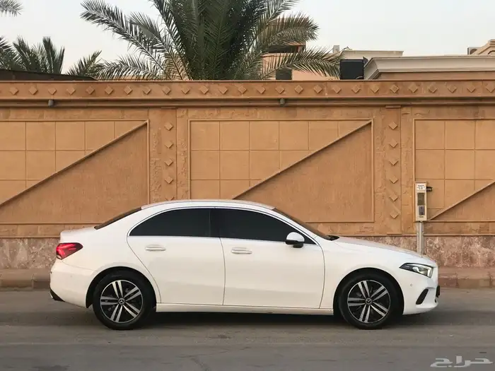 مرسيدس A220 2021 فل كامل نظيف للبيع 4