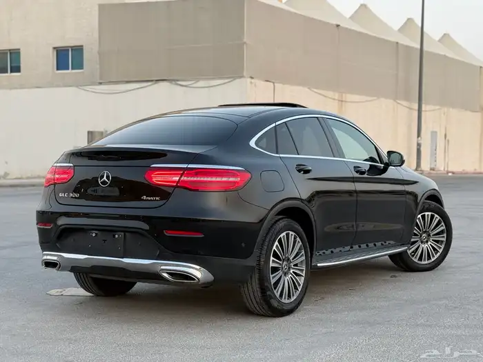 للبيع مرسيدس GLC300 كوبية 8