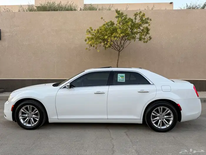 كرايسلر بدي وكالة 2021 C300 3