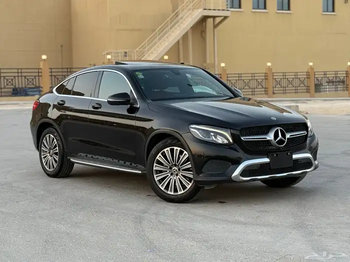 للبيع مرسيدس GLC300 كوبية 7