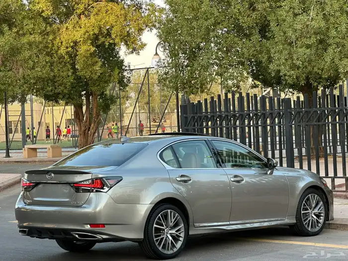 لكزس GS350 موديل 2017 سعودي فل كامل 8