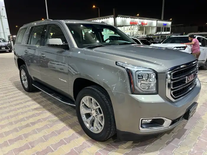 جمس يوكن SLT موديل 2019 فل كامل ممشى قليل دبل 2