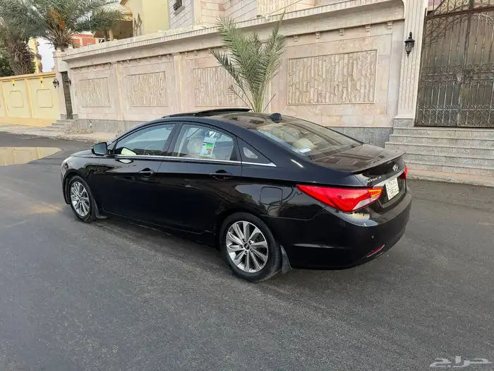 هونداي سوناتا 2015 نظيف جدا 1