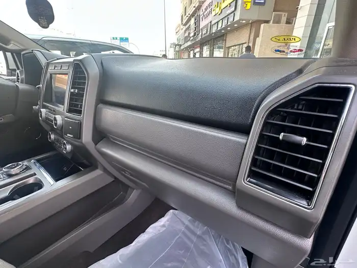 فورد اكسبيدشن 2021 XL دبل قصير نضيف اول مالك 16