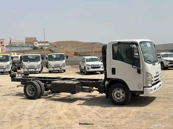 دينا ايسوزو 5طن شاسيه 4.95 - 2025 5
