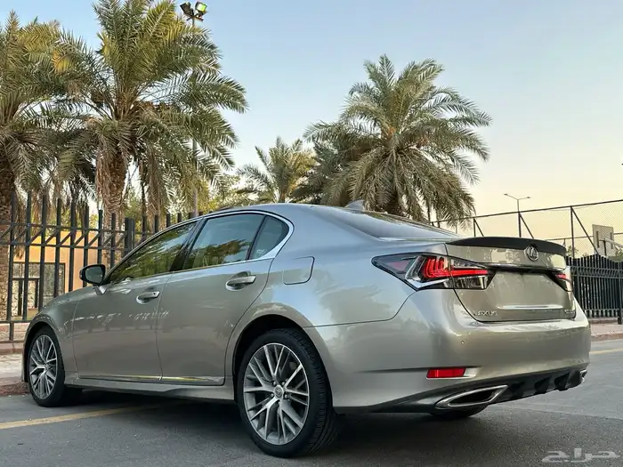 لكزس GS350 موديل 2017 سعودي فل كامل 19