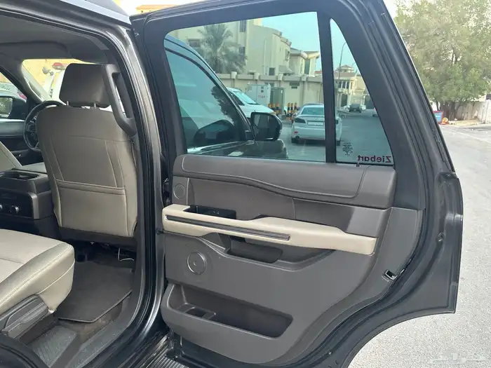 إكسبديشن 2018 XLT سعودي 23