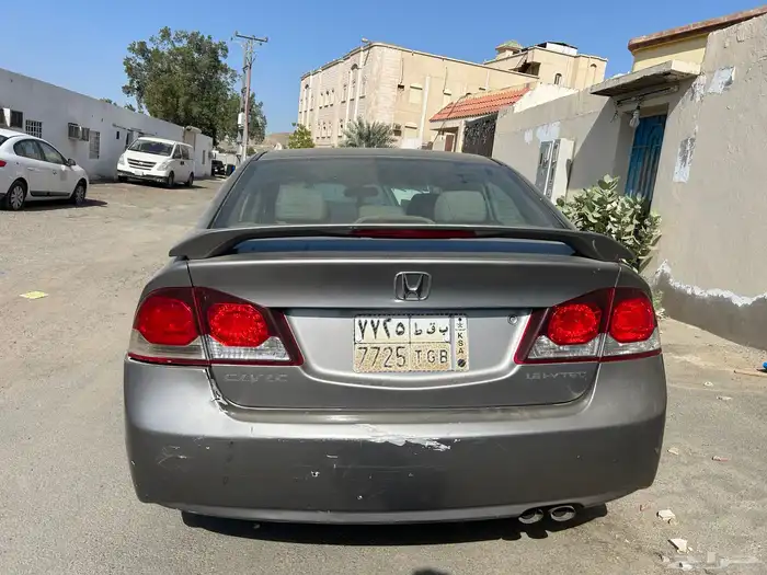 هوندا سيفيك 2011 للبيع 7