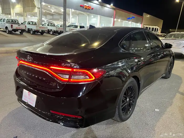 هيونداي ازيرا 2018 نص فل ديزل 6