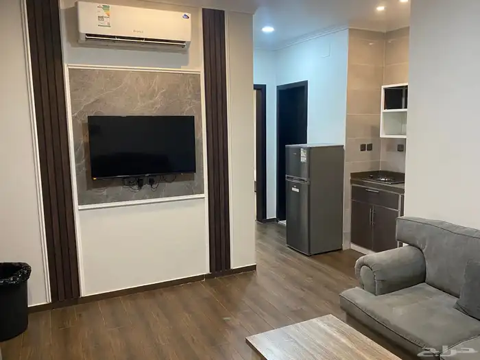 شقق وغرف مفروشه بحي الشرايع شهري 0