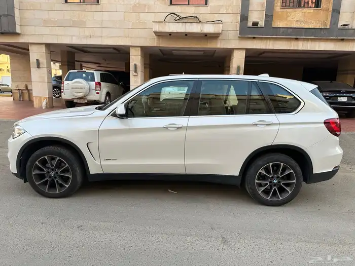 BMW X5 2015 9