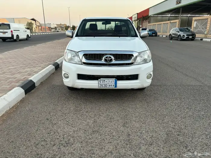 هايلوكس غماره 2010 GLX 6