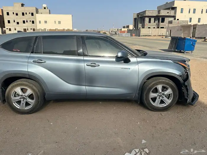 للبيع تويوتا هايلاندر 2022 0