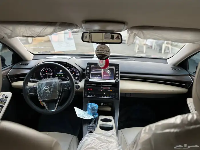 تويوتا افالون 2022 13