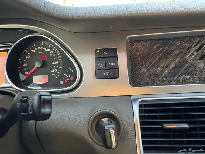 اودي 2007 فل كامل Q7 22