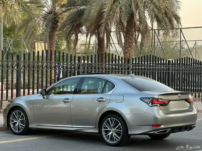 لكزس GS350 موديل 2017 سعودي فل كامل 9