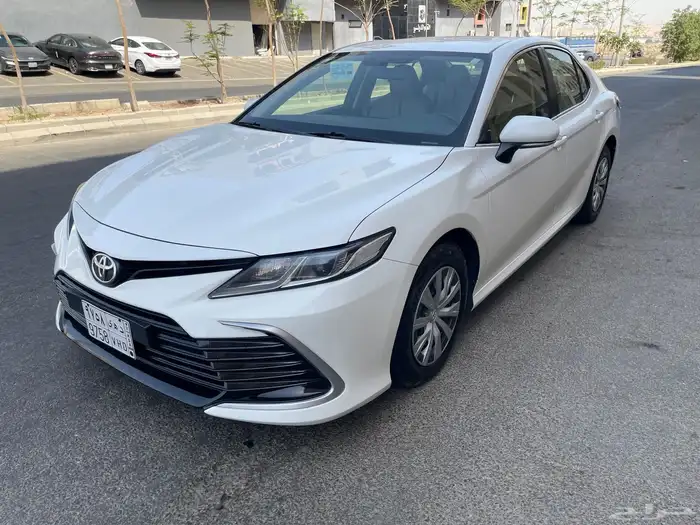كامري LE 2021 بنزين 6