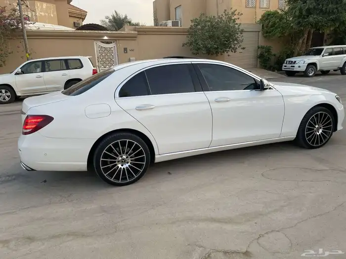 مرسيدس E220d محول E300 AMG 1