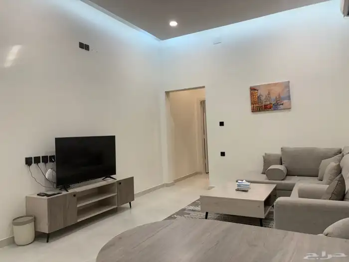 شقة مفروشة فاخرة للايجار الشهري والسنوي حي الحمراء تبوك 2