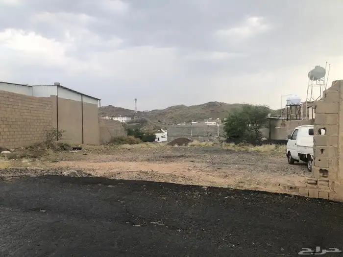 أرض سكنية بصك الكتروني في عوده وسط الطايف 1