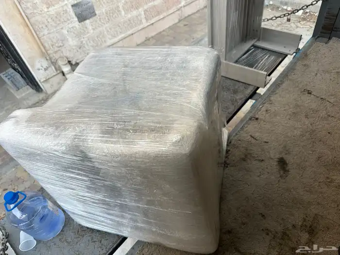 نقل عفش من الدمام الخبر الي البحرين وقطر مع الفك وتركيب 15