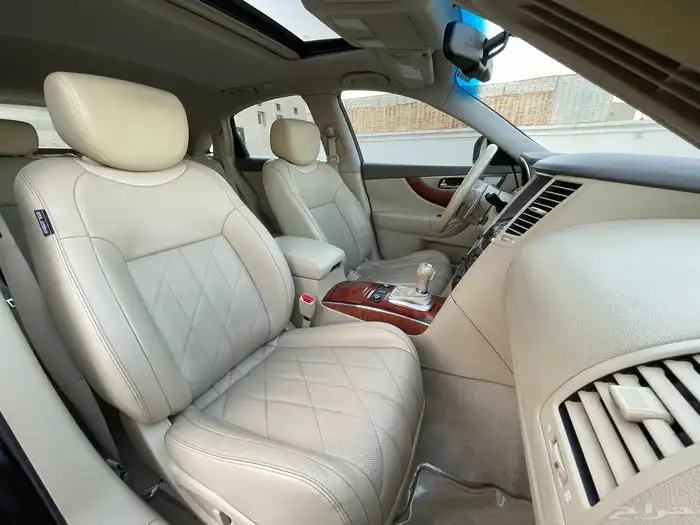 للبيع انفنيتي QX70 2016 26