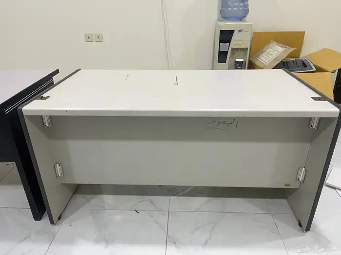 طاولات مكتبي وكراسي 3