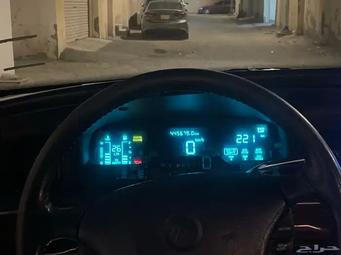 فورد قراند ماركيز 1996 ابيض 8