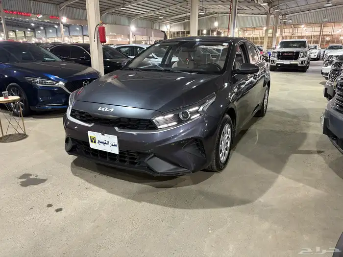كيا سيراتو 2022 2
