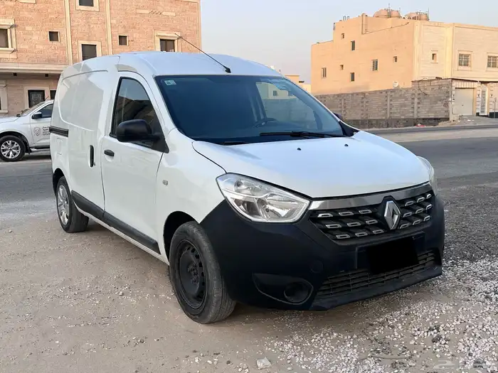 رينو دوكر 2022 بنزين جير عادي نضيف وكاله 1
