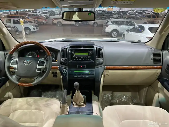 تويوتا لاندكروزر GXR2015 5